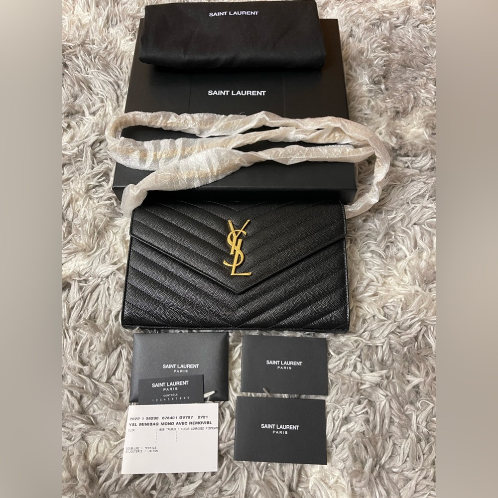 SOLD*YSL Saint Laurent Classic Cassandre Chain Wallet in Grain De Poudre Leather